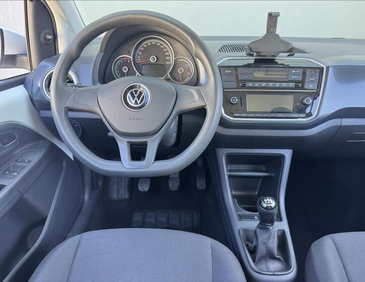 Volkswagen up! 28
