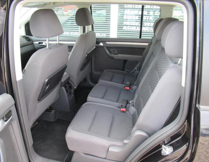 Volkswagen Touran 20