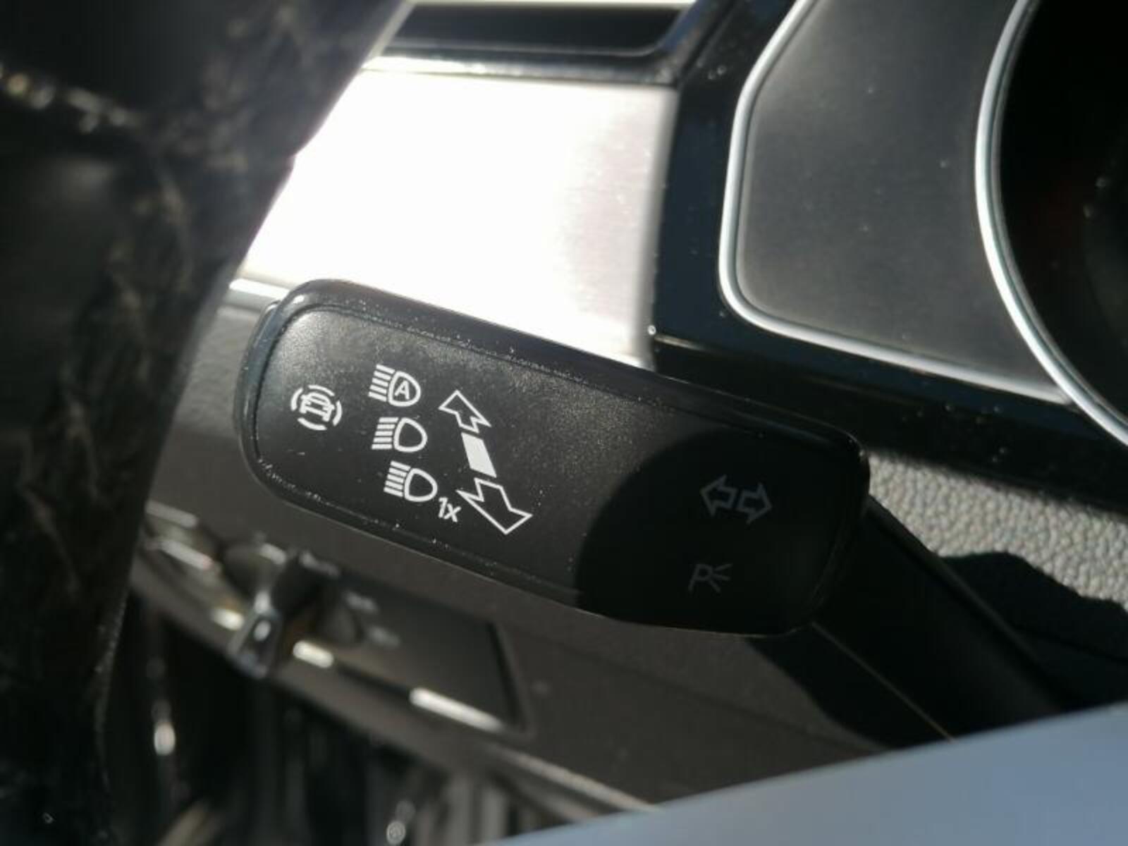Volkswagen Passat 24