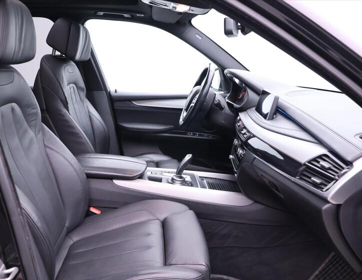 BMW X5 16