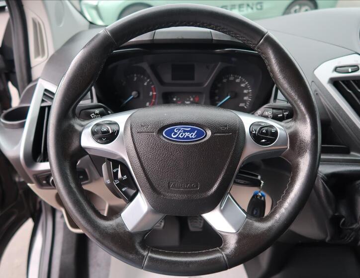 Ford Transit Custom 14