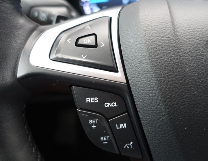Ford S-MAX 26