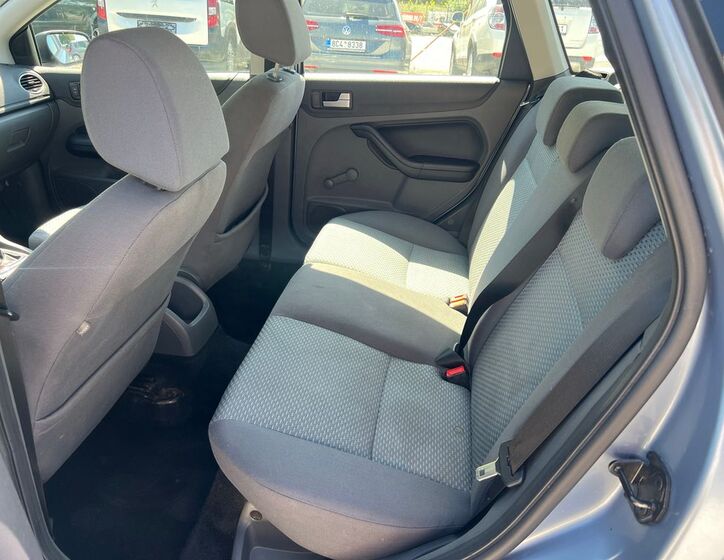 Ford Focus 8