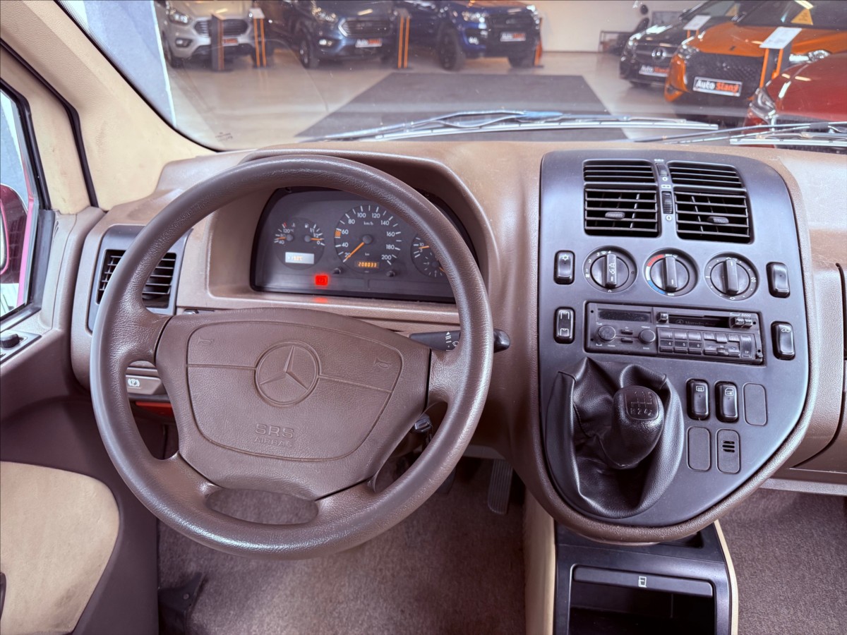 Mercedes-Benz Vito
