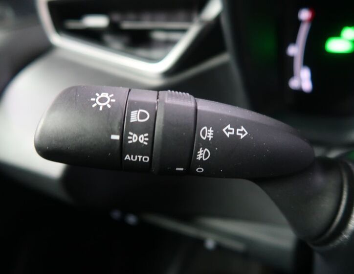 Toyota Corolla 25