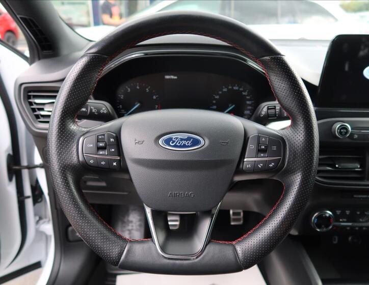 Ford Focus 17