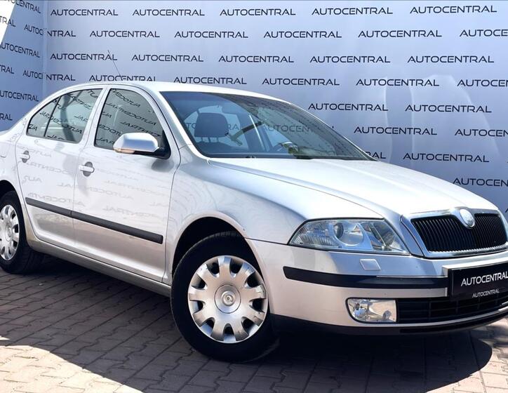 Škoda Octavia 1
