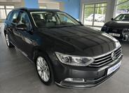 Volkswagen Passat 1