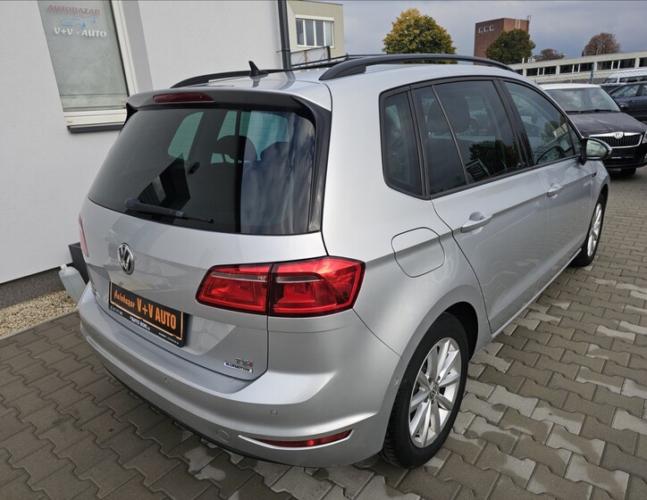 Volkswagen Golf Sportsvan 6