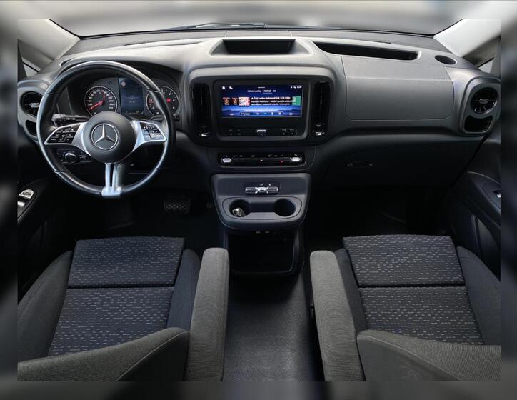 Mercedes-Benz Vito 13