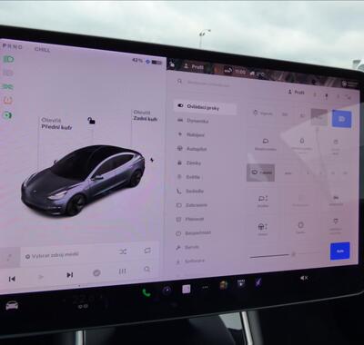 Tesla Model 3 12