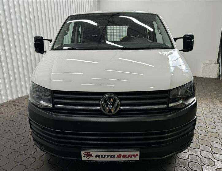 Volkswagen Transporter 13