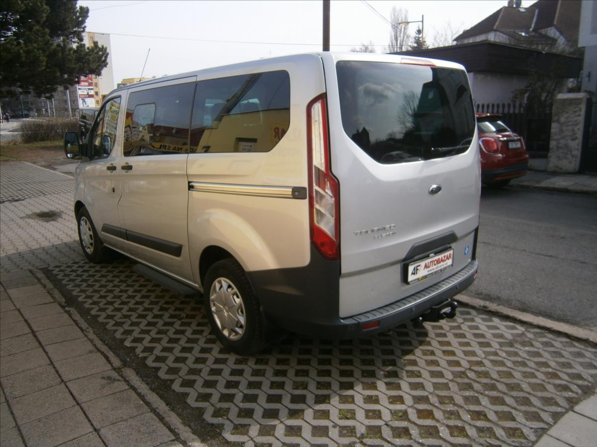Ford Tourneo Custom