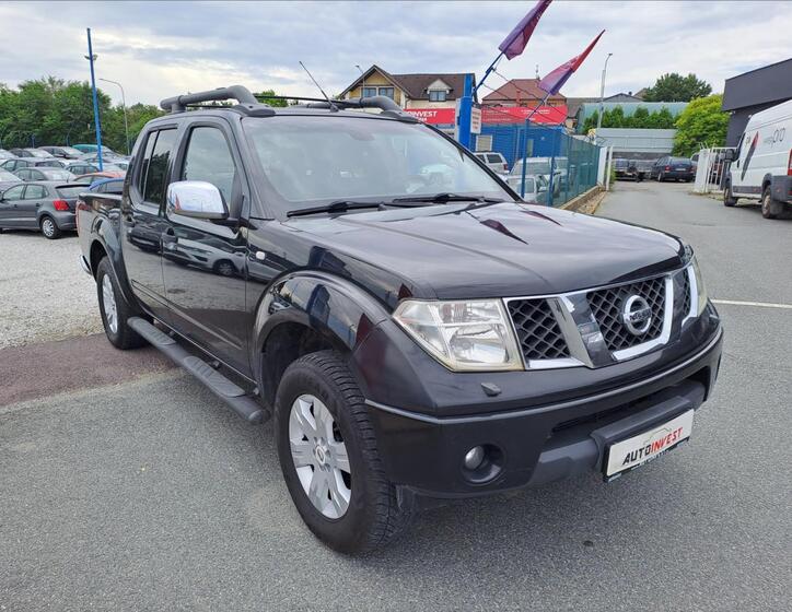 Nissan Navara 2