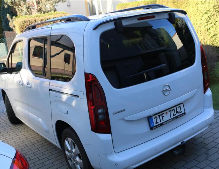 Opel Combo 12