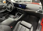 BMW M4 8