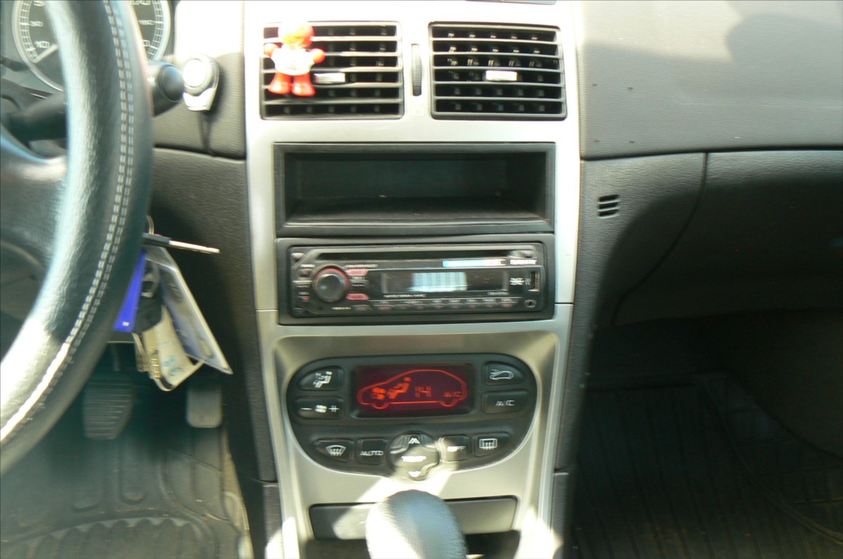 Peugeot 307