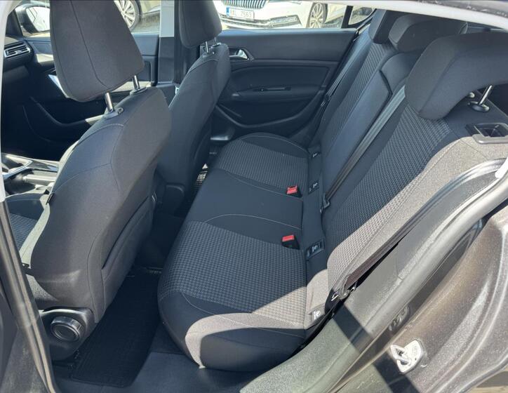 Peugeot 308 16