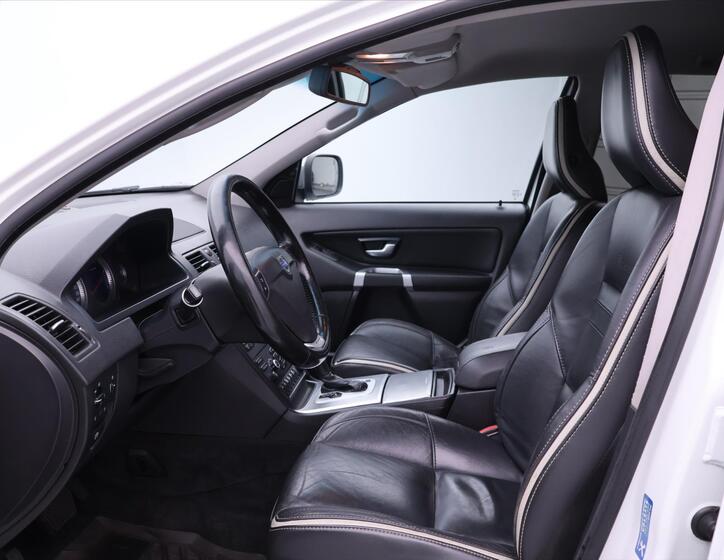 Volvo XC90 11