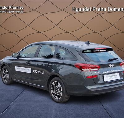 Hyundai i30 4