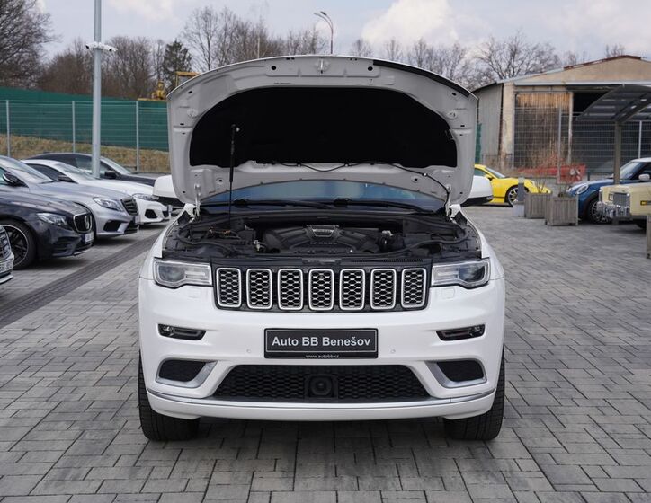 Jeep Grand Cherokee 9