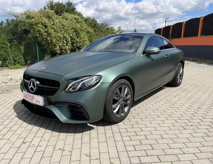 Mercedes-Benz Třídy E 1