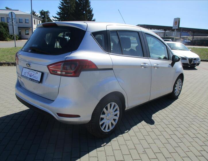 Ford B-MAX 4