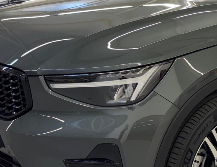 Volvo XC40 5