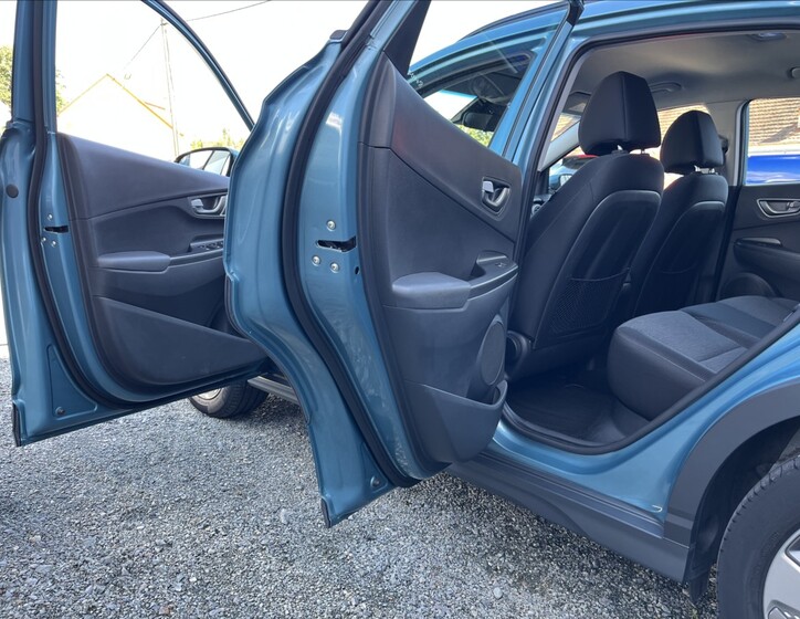 Hyundai Kona 53