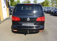 Volkswagen Touran 6