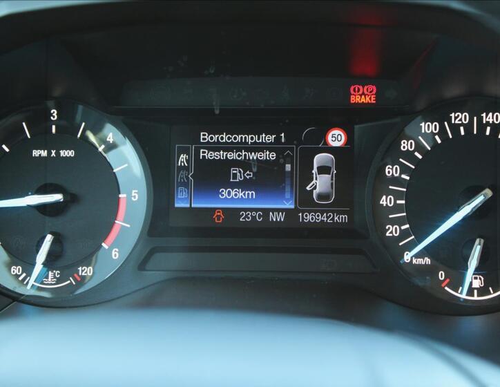 Ford Galaxy 15