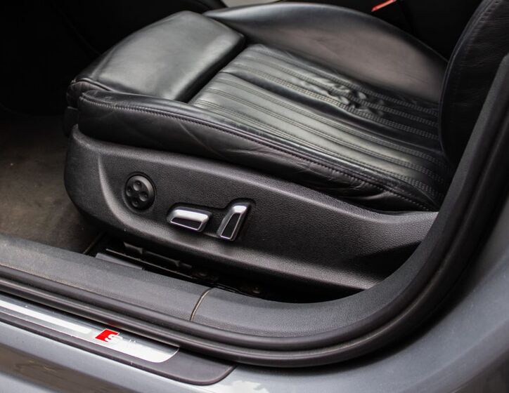 Audi A6 14