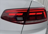 Volkswagen Passat 16