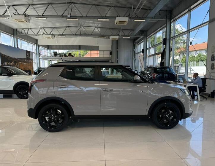 SsangYong Tivoli 8