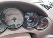 Porsche Cayenne 42