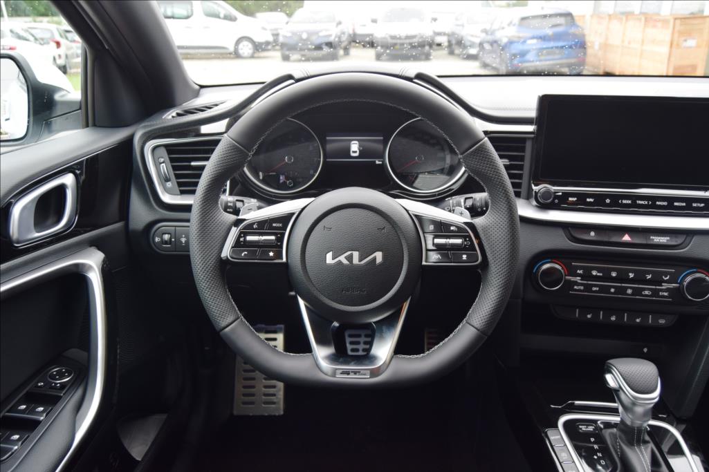 KIA ProCeed