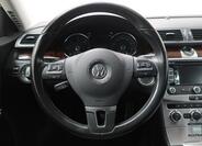 Volkswagen Passat 18