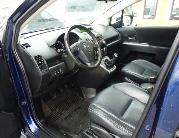 Mazda 5 15