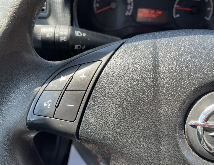 Opel Combo 19