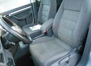 Volkswagen Touran 8