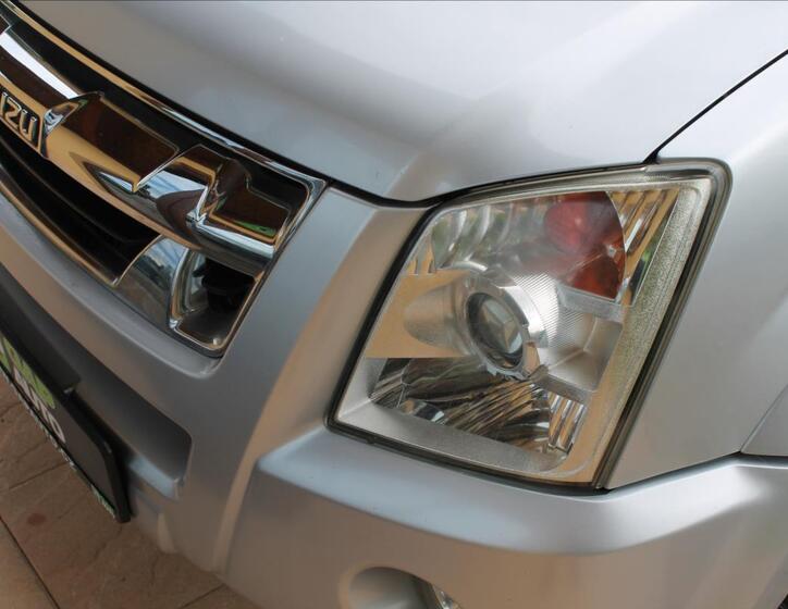 Isuzu D-Max 27