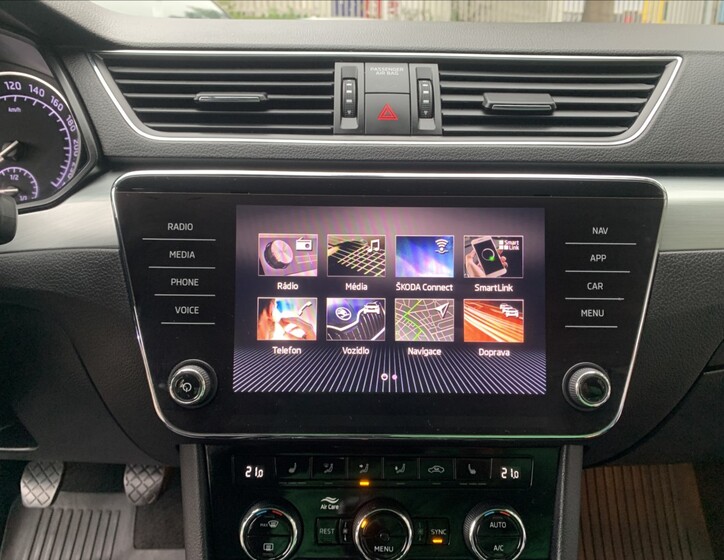Škoda Superb 14
