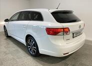 Toyota Avensis 21