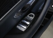 Mercedes-Benz Třídy E 21