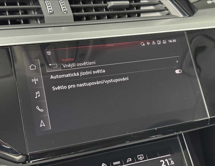Audi e-tron 34