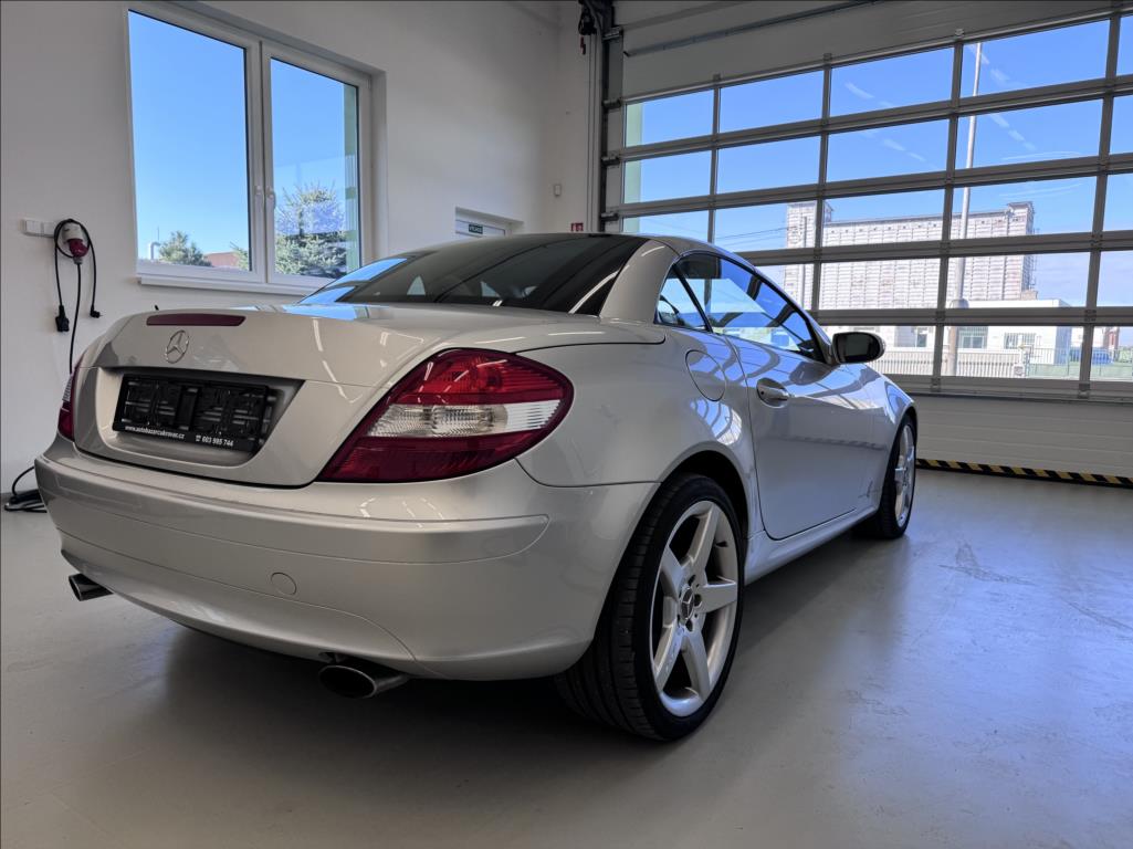 Mercedes-Benz SLK
