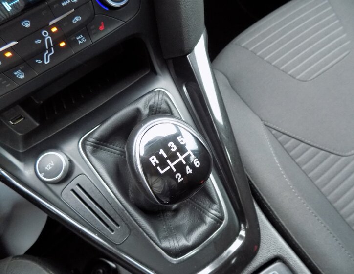 Ford Focus 27