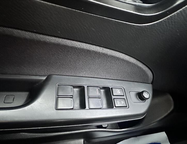 Suzuki Swift 18