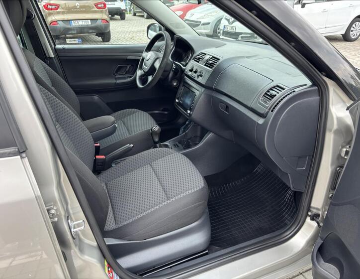 Škoda Fabia 13