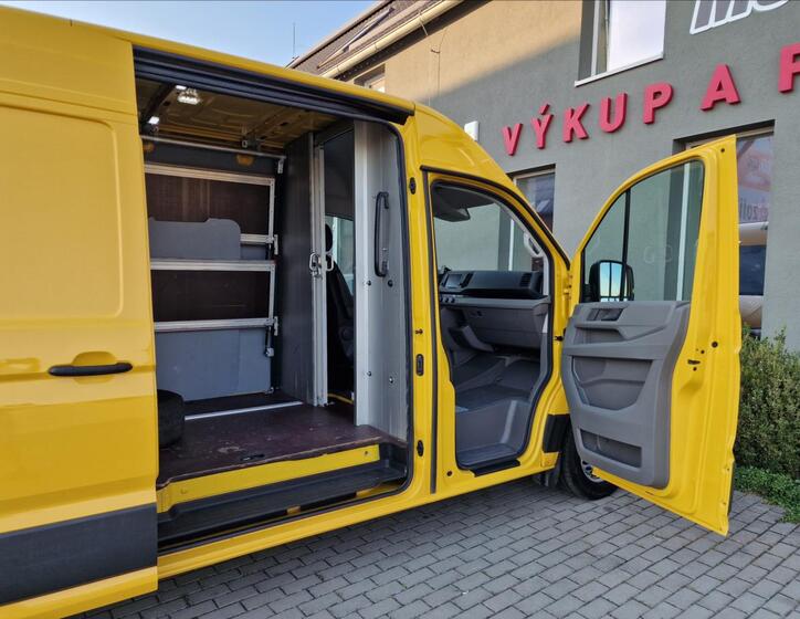 Volkswagen Crafter 16